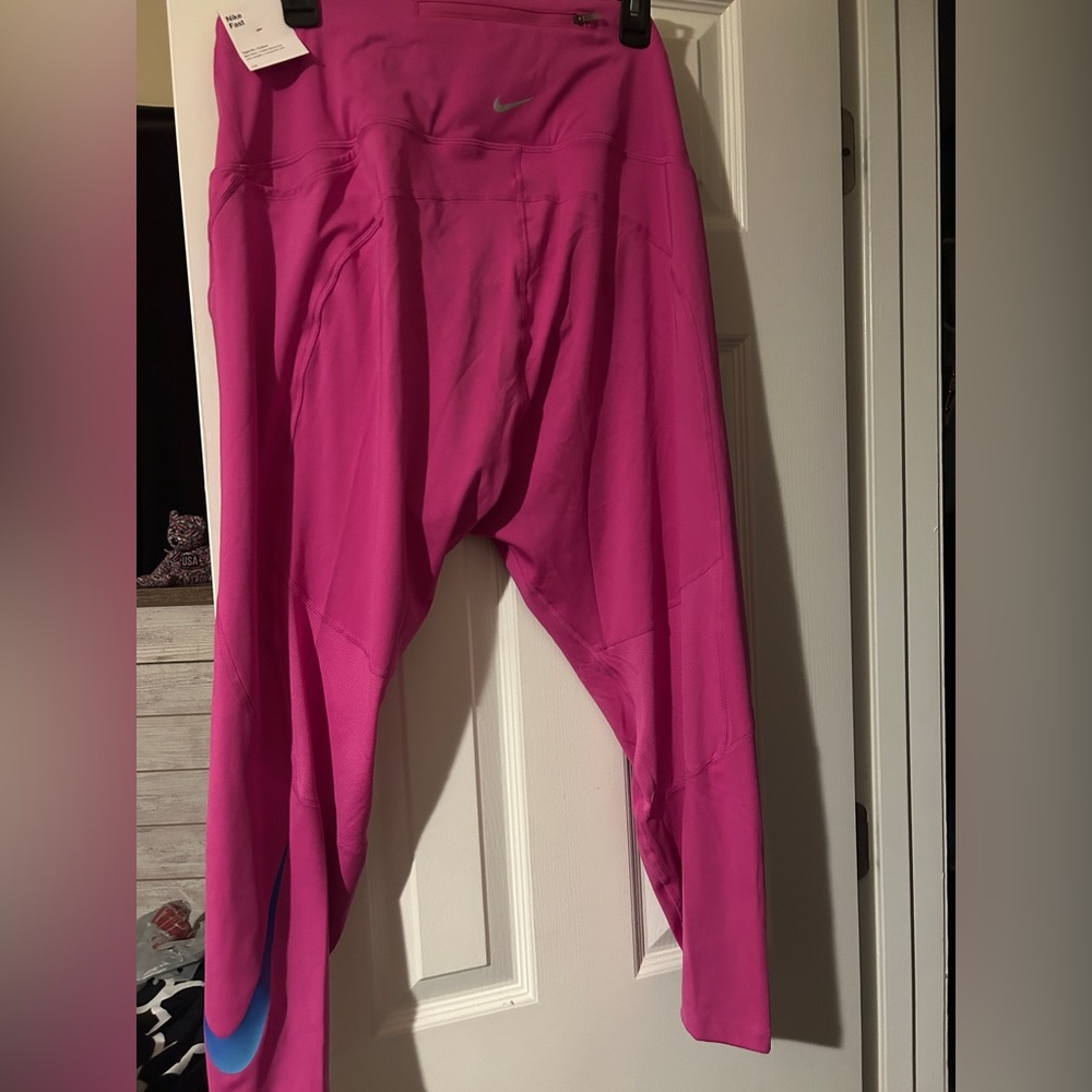 Pink nike leggings